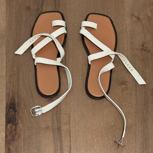 Everlane Italian Leather Strappy Sandals White size 8.5